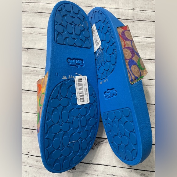 COACH
Men's Signature Rainbow Logo Print Slides - Picture 7 of 9